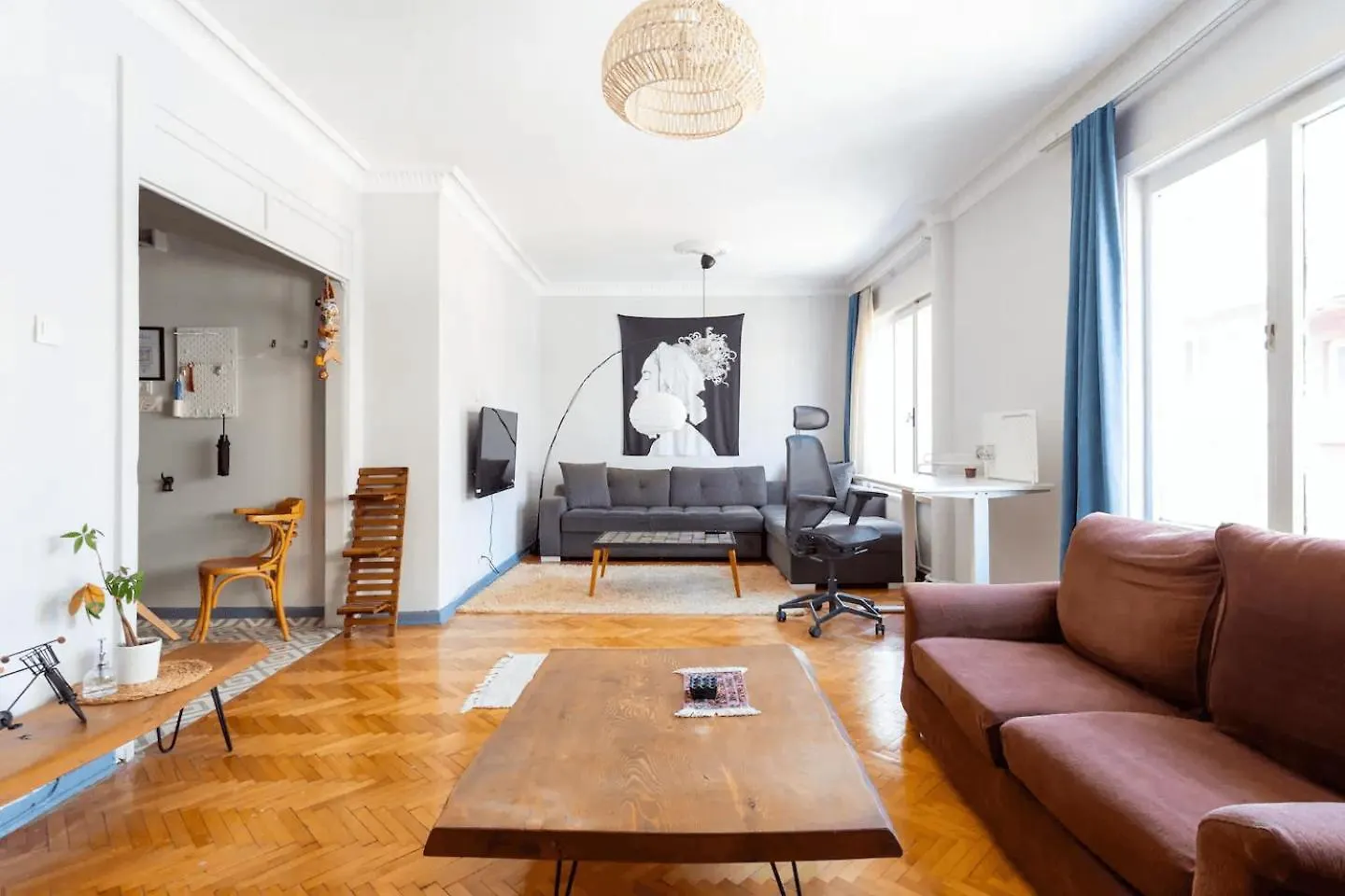 Cozy Flat 6 Min Walking To Taksim Square Apartment Istanbul
