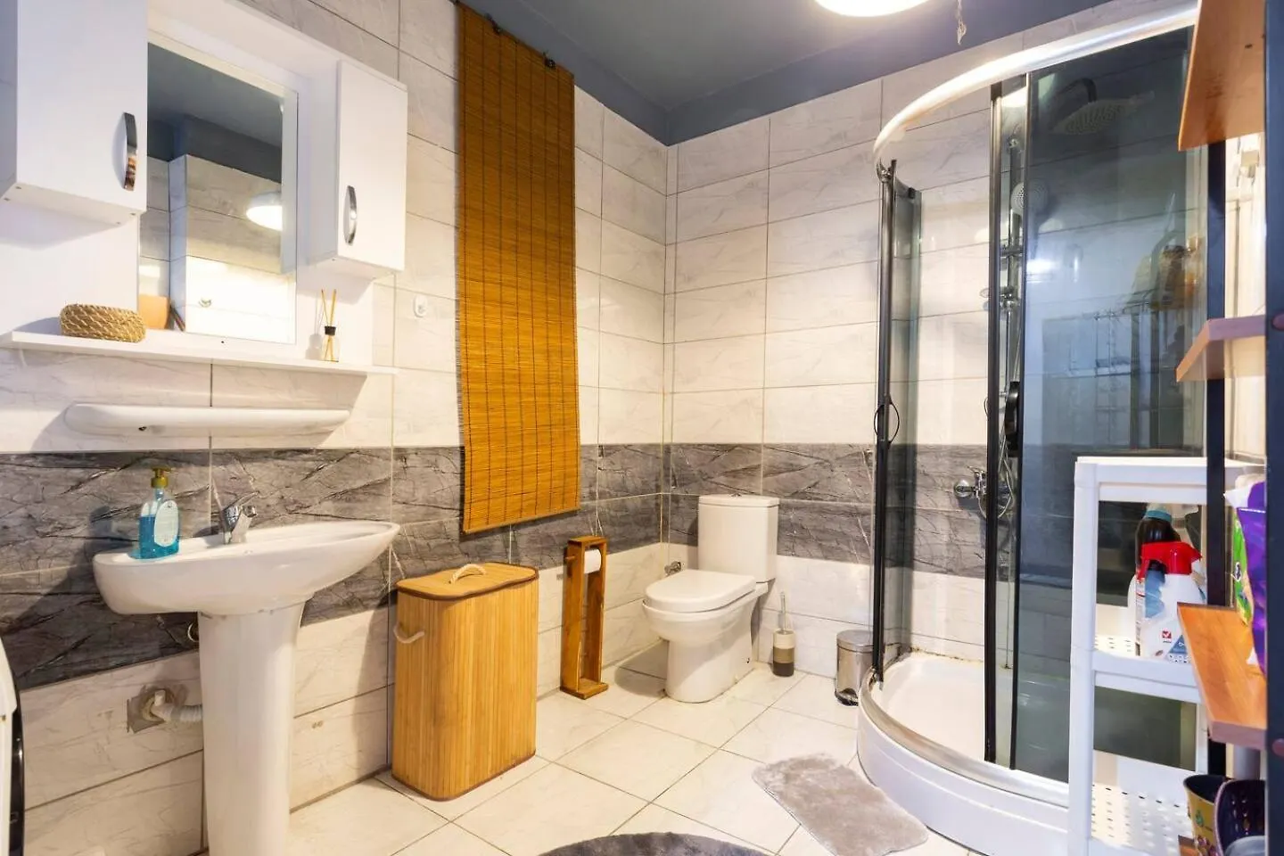 Appartamento Cozy Flat 6 Min Walking To Taksim Square Provincia di Provincia di Istanbul